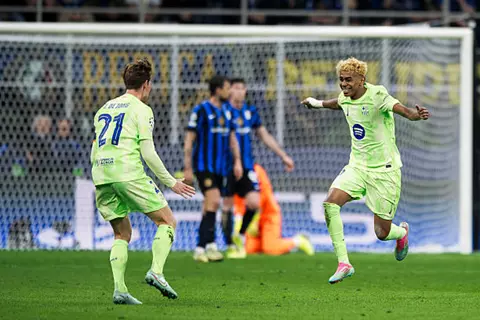 يامال ودي يونج يغيبان معاً للمرة الأولى.. هل يعيد فليك سيناريو مباراة أتلتيكو مدريد؟